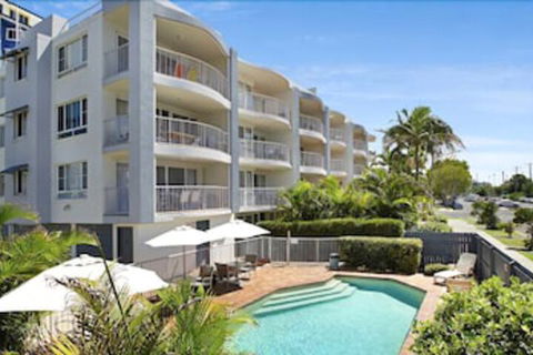 The Beach Houses - Sunshine Coast Guide 0