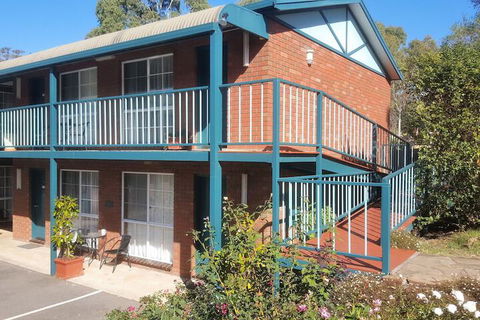 Hepburn Springs Motor Inn - Sunshine Coast Guide 3