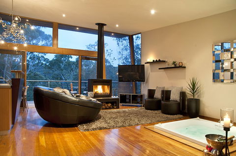 Kudos Villas And Retreats - Sunshine Coast Guide 0