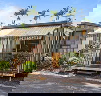 First City Caravilla - Sunshine Coast Guide