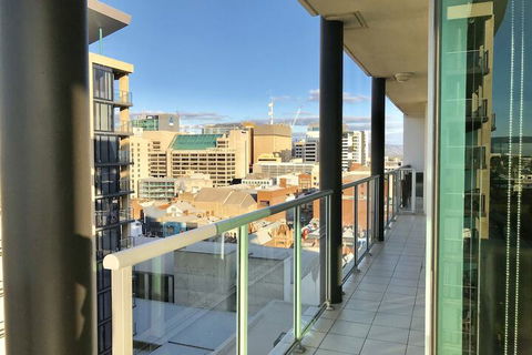 Adelaide DressCircle Apartments North Terrace - Sunshine Coast Guide 2