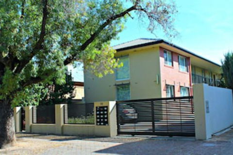 Adelaide DressCircle Apartments Childers Street - Sunshine Coast Guide 0