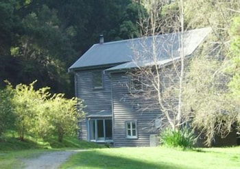 Allenvale - Sunshine Coast Guide 1