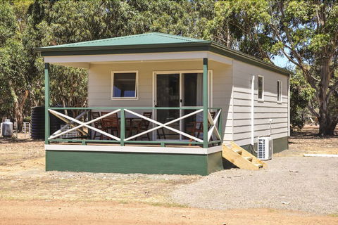 Western KI Caravan Park - Sunshine Coast Guide 7