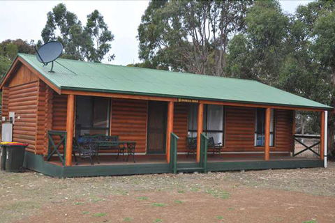 Western KI Caravan Park - Sunshine Coast Guide 2
