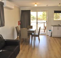 Western KI Caravan Park - Sunshine Coast Guide