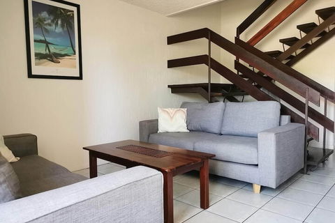 Palm Waters Holiday Villas - Sunshine Coast Guide 7