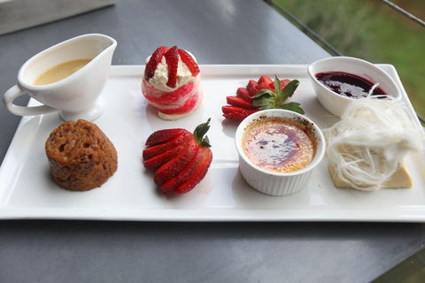 Belle's At Montville - Sunshine Coast Guide 4