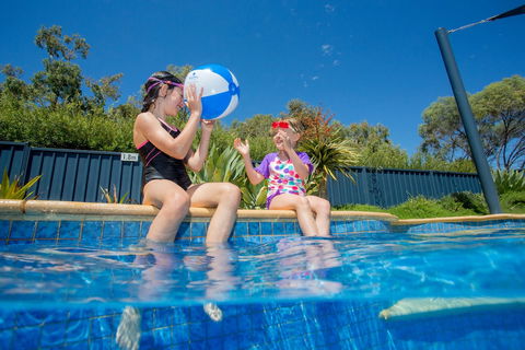 Discovery Parks â€“ Bunbury Village - Sunshine Coast Guide 3