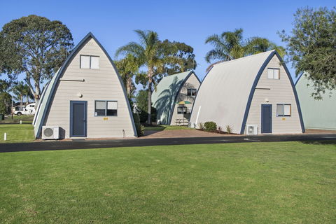 Discovery Parks â€“ Bunbury Village - Sunshine Coast Guide 1