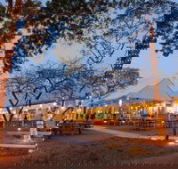 Camden Valley Inn - Sunshine Coast Guide