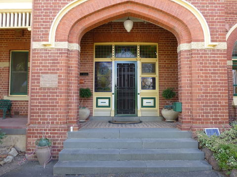 Langley Hall - Sunshine Coast Guide 0