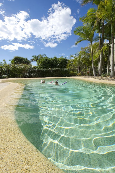 The Retreat Beach Houses - Sunshine Coast Guide 3