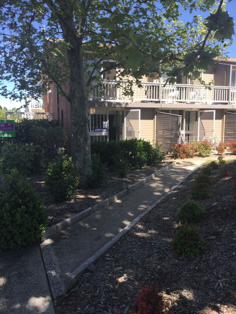 Alloggio Bathurst Apartments - Sunshine Coast Guide 0