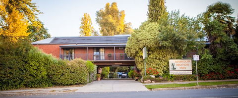 Armour Motor Inn - Sunshine Coast Guide 3