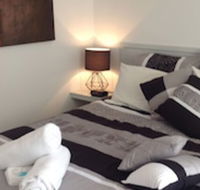 Farnboro Motel - Sunshine Coast Guide