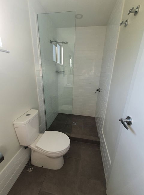 Alex Beach Cabins - Sunshine Coast Guide 6