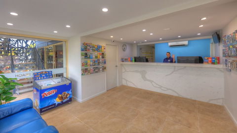 Alex Beach Cabins - Sunshine Coast Guide 2