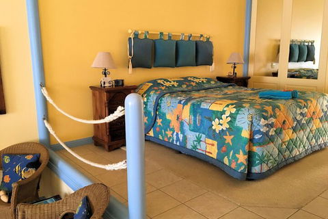 Al Mare Beachfront Retreat - Sunshine Coast Guide 7
