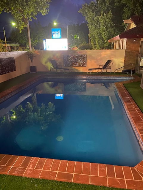 Albury City Motel - Sunshine Coast Guide 4