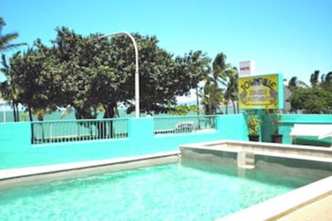 Townsville Seaside Apartments - Sunshine Coast Guide 6