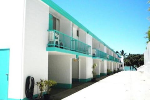 Townsville Seaside Apartments - Sunshine Coast Guide 5