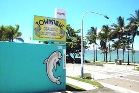 Townsville Seaside Apartments - Sunshine Coast Guide 0