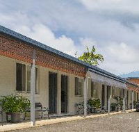 Blue Water Motel - Sunshine Coast Guide