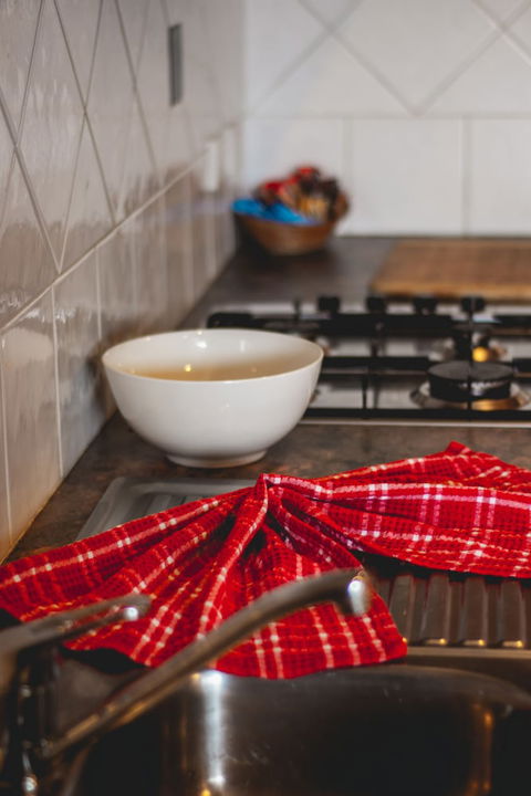 Yot Spot Apartments - Sunshine Coast Guide 3