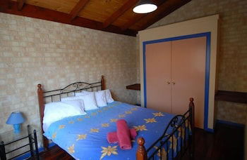 Yot Spot Apartments - Sunshine Coast Guide 5