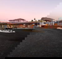 Anna Bella Motel - Sunshine Coast Guide