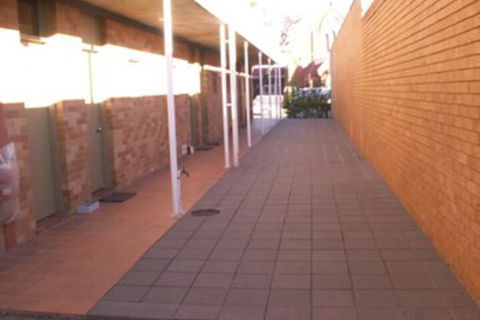 Court Street Motel - Sunshine Coast Guide 1