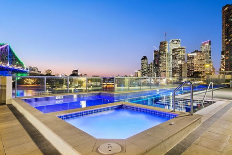 AAB Apartments Brisbane CBD - Sunshine Coast Guide 2
