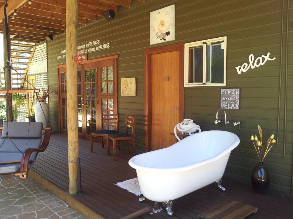  Sunshine Coast Guide