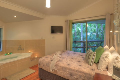 Montville Grove - Sunshine Coast Guide 2