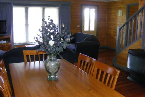 Sails Elegant Spacious Beach Villa - Sunshine Coast Guide 6