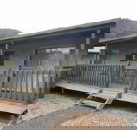 Awonga Cottages - Sunshine Coast Guide