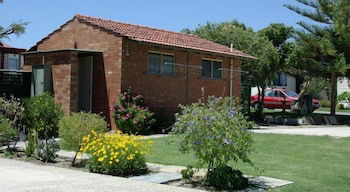 Acclaim Kingsway Tourist Park - Sunshine Coast Guide 1