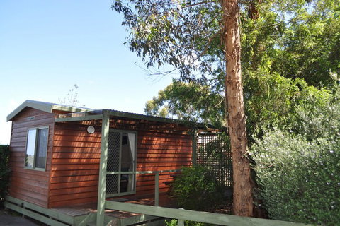 Amaze N Things Holiday Park & Motel - Sunshine Coast Guide 1