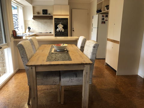 Countryside Connections Spa Cottage - Sunshine Coast Guide 5