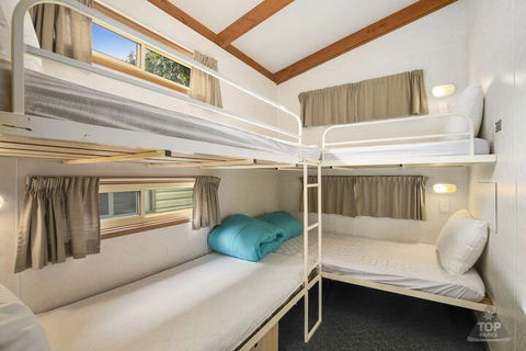 Cowes Caravan Park - Sunshine Coast Guide 4