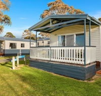 Cowes Caravan Park - Sunshine Coast Guide