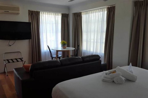 Timbertown Resort & Motel - Sunshine Coast Guide 7