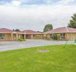 All Inn Strahan Holiday Units - Sunshine Coast Guide
