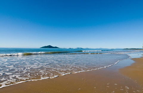 Sejala Beach Huts - Sunshine Coast Guide 1