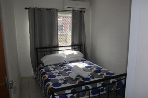 Unit On Rogers - Sunshine Coast Guide 1