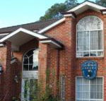 Cutmore Cottages LAuberge Angara - Sunshine Coast Guide