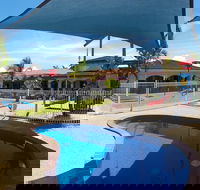 Tropic Coast Motel - Sunshine Coast Guide