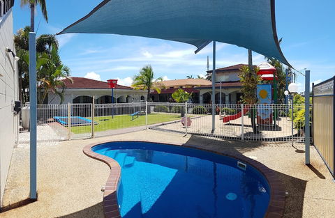 Tropic Coast Motel - Sunshine Coast Guide 0