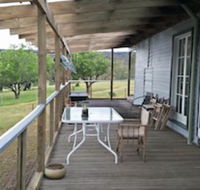 Kinross Metcalfe Farm - Sunshine Coast Guide